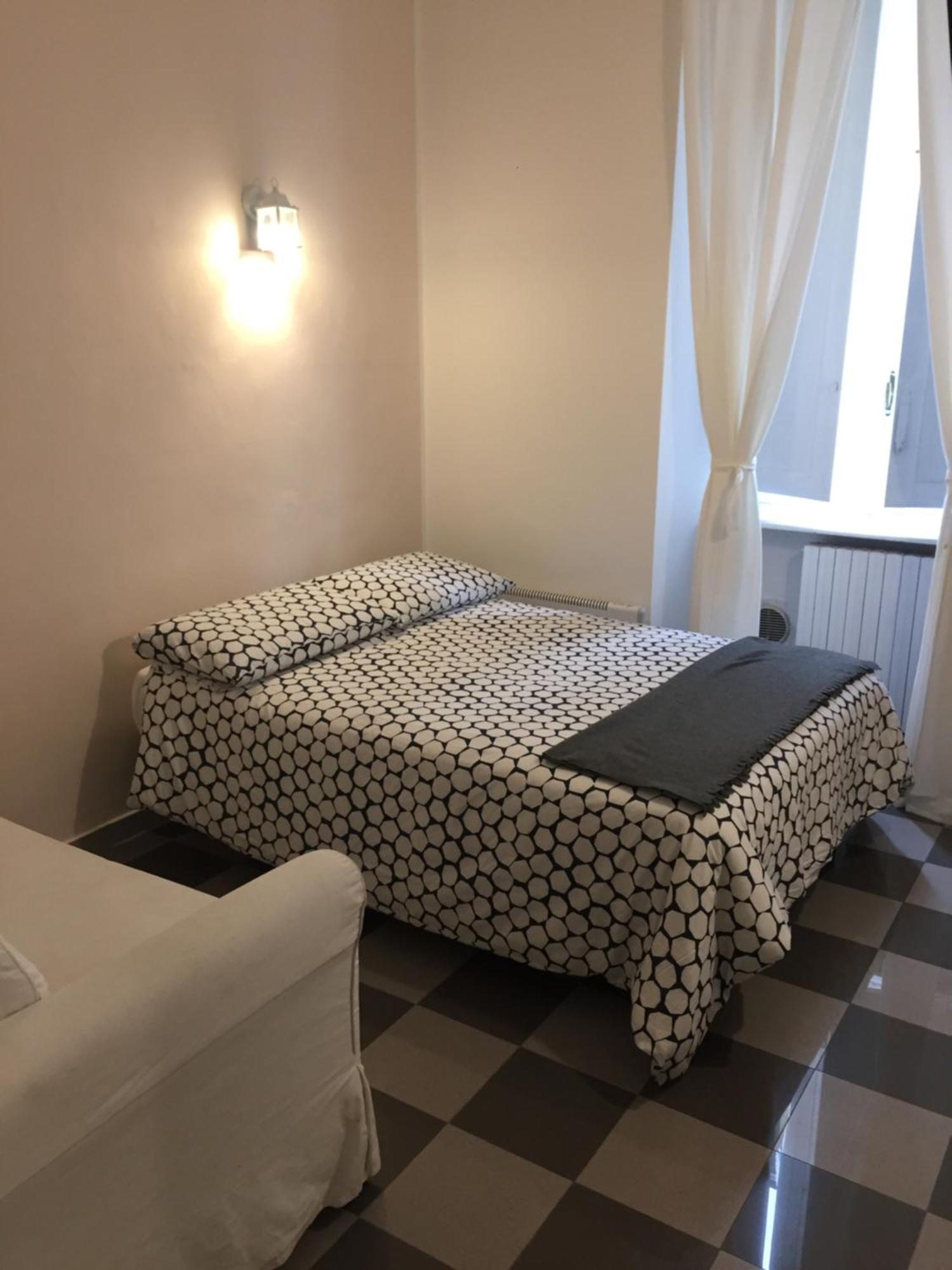 Bed and Breakfast Bed2Go Турин Номер фото