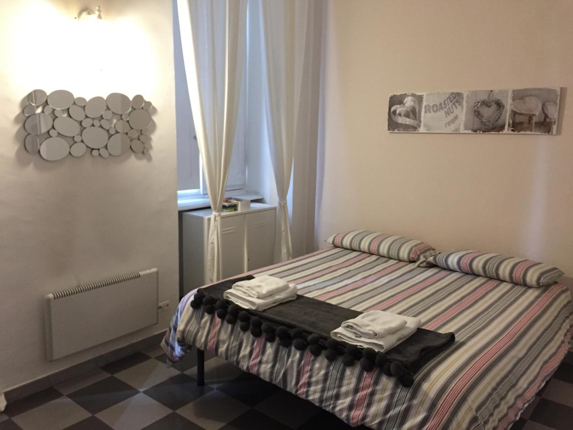 Bed and Breakfast Bed2Go Турин Номер фото